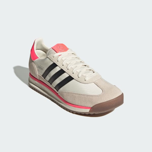 White SL 72 Rs Mercedes Shoes