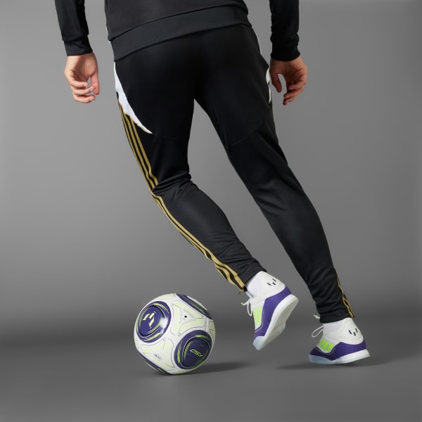 White F50 Messi Freestyle Football Shoes