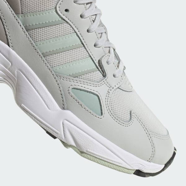 adidas Tenis Falcon Gris adidas Mexico