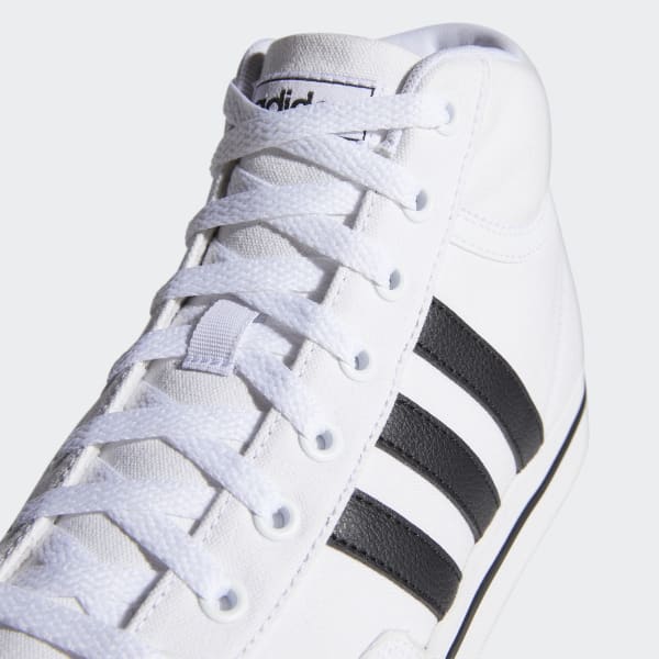 White Retrovulc Mid Canvas Skateboarding Shoes