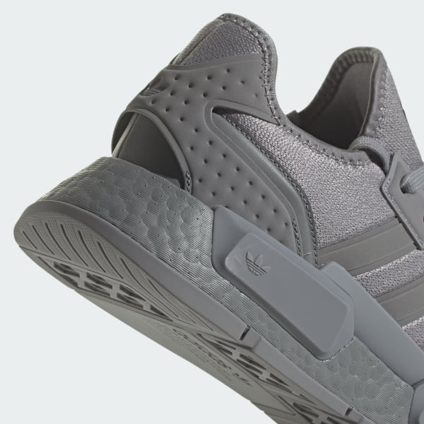 Adidas nmd r1 grey three  cloud white  core black 2025