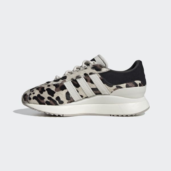 adidas originals sl andridge fashion trainers in black leopard