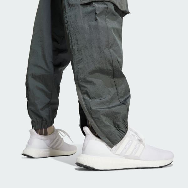 パンツ adidas - City Escape Cargo Pants ADIDAS] CITY ESCAPE CARGO PANTS ☆大人気☆ パンツ・ボトムス