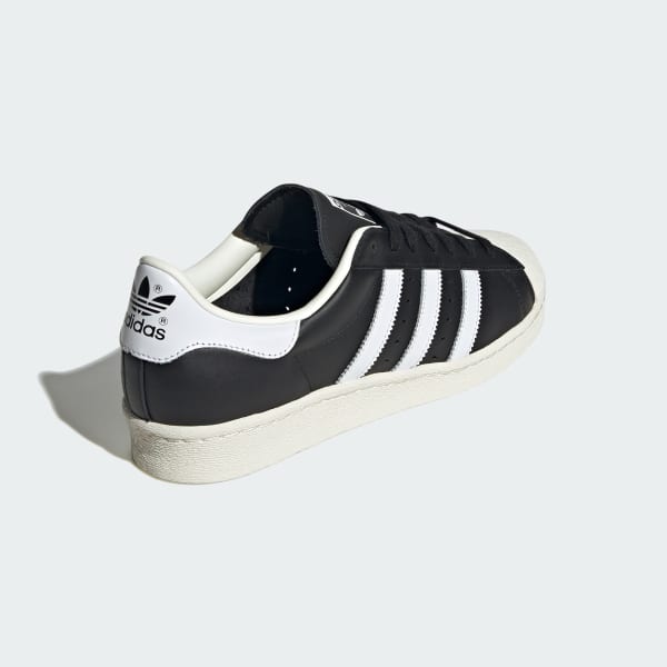 Adidas superstar grise en daim 2025