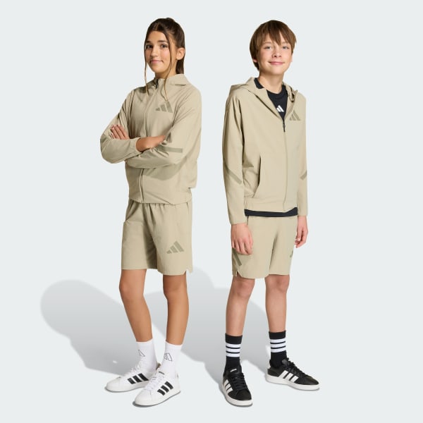 Brown Z.N.E. WOVEN TRAVEL SHORTS