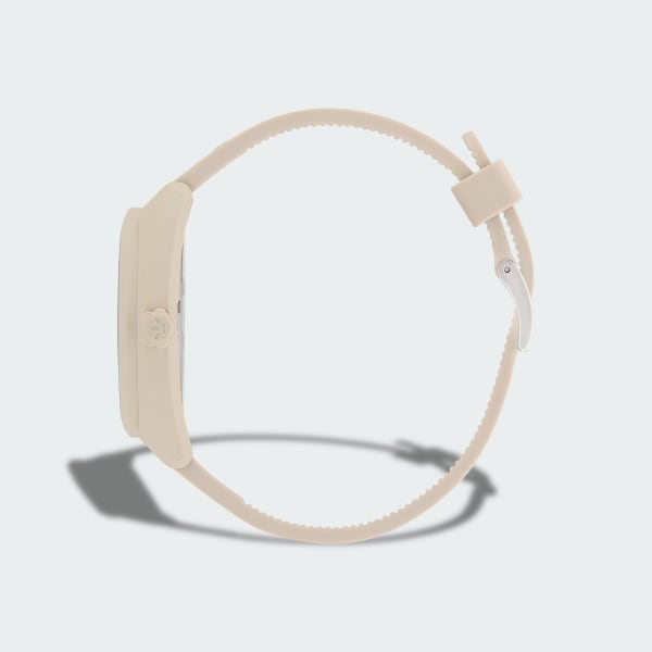 Beige Project Three Klokke