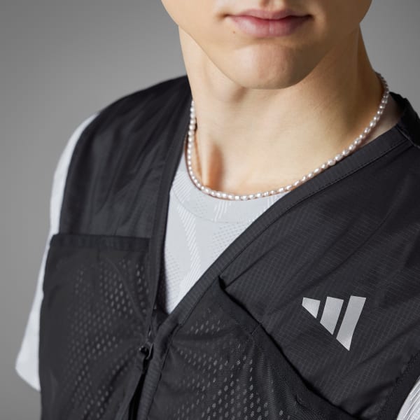 Black Ultimate Pocket Vest