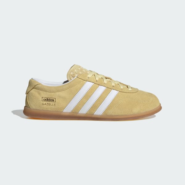 【adidas Originals】Gazelle Lo Pro sneakers adidas Originals Gazelle Lo Pro sneakers in light blue | ASOS