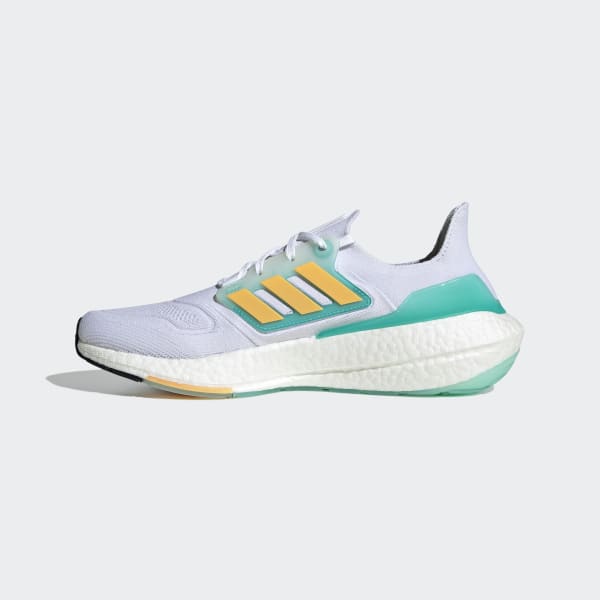 Bialy Ultraboost 22 Shoes LTI71