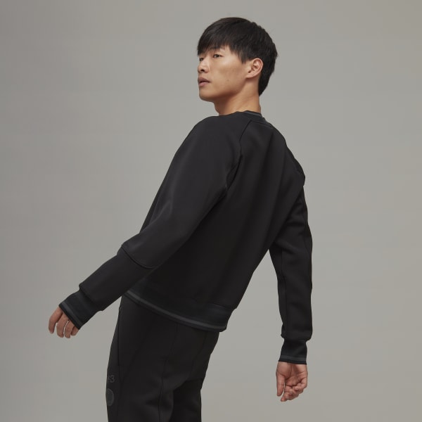 Czerń Logo Crew Sweatshirt SW170