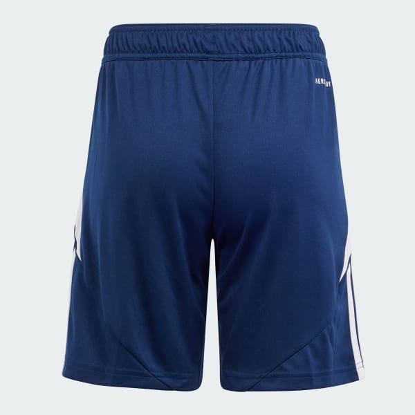 Tiro de un short top