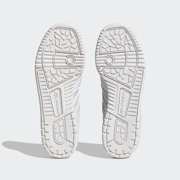 White Rivalry Low Shoes