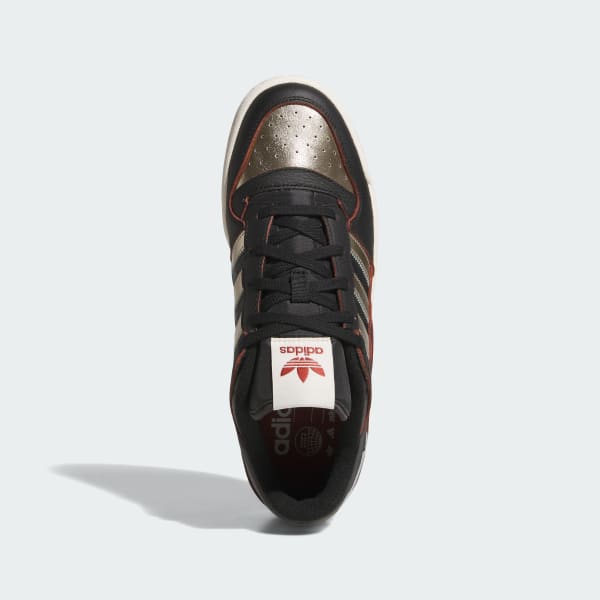 cerná Forum Low CL Shoes