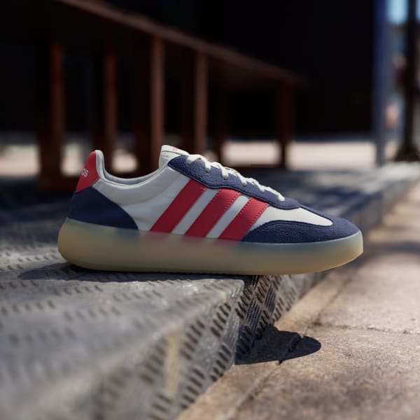 White Barreda Decode Shoes