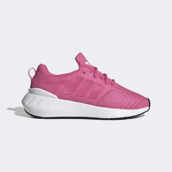 Adidas original swift run women's 2025