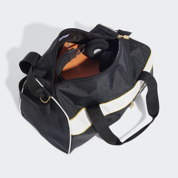 adidas originals スモールダッフルバッグ　完売品 adidas originals スモールダッフルバッグ 完売品 - メルカリ