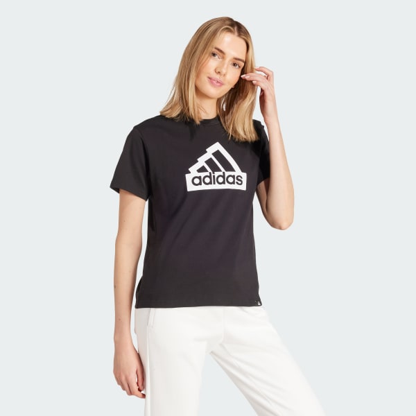 สีดำ เสื้อยืดพิมพ์ลาย Modern Essentials