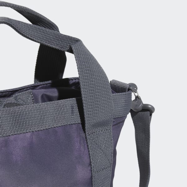 adidas Women's Essentials Mini Tote Crossbody Bag, Stone Wash Pulse Lilac  Purple-Onix/Onix Grey/Silver Metallic, One Size : : Fashion