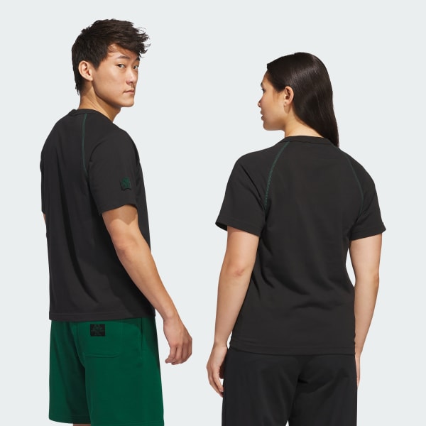 Hitam Tee Shmoofoil Featherweight (Uniseks)