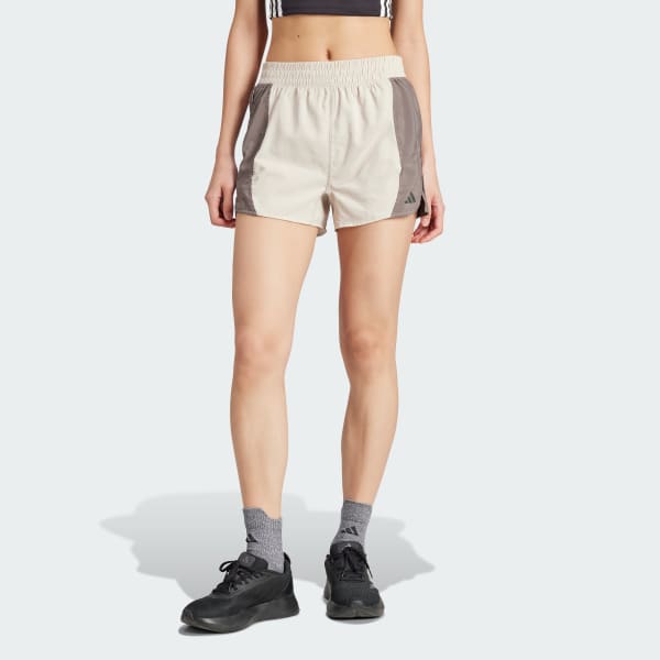 Cafe Shorts Own the Run Base AEROREADY