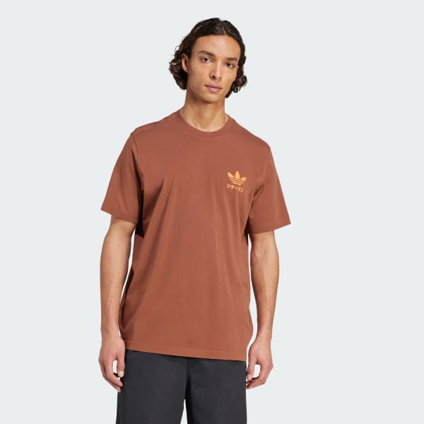 Braun Japanese Mascot Graphic T-Shirt