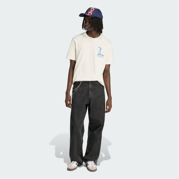 White FIFA World Cup 26™ Striker Mascot T-Shirt