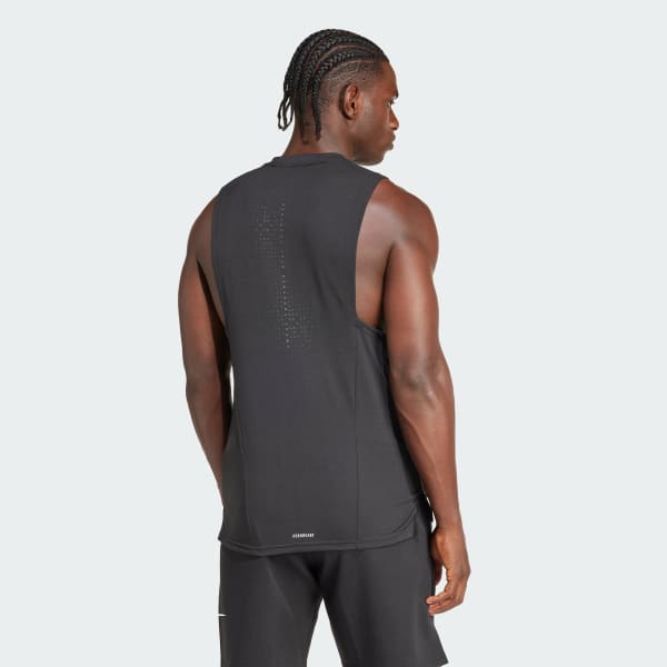 สีดำ เสื้อกล้ามพิมพ์ลาย AEROREADY HIIT