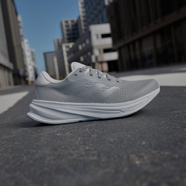Cinza Tênis Supernova Rise Running
