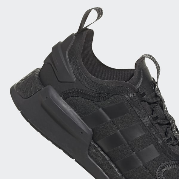 Nmd adidas triple black online