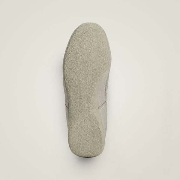 Abu-abu Sepatu adidas by Stella McCartney Rasant V3