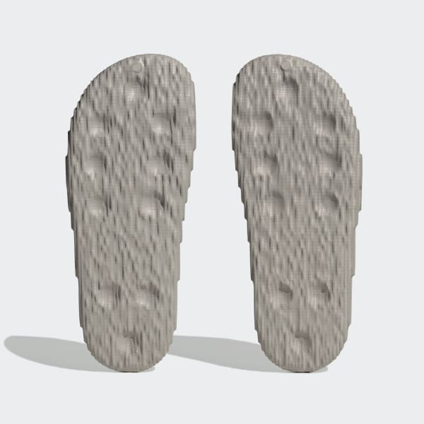 hnědá Pantofle Adilette 22