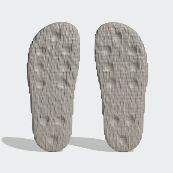 Adilette_22_Slides_Brown_HQ467