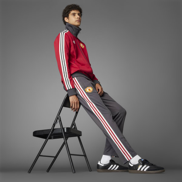 ✨未使用 アディダスオリジナルス マンチェスターユナイテッド トラックトップ 赤 adidas マンチェスター ユナイテッド トラック トップ L IY0055