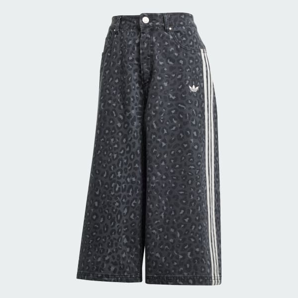 【adidas】ADIDAS ORIGINALS DENIM BERMUDA SHORTS★個性派に!! adidas Originals Denim Bermuda Shorts - Multicolor | Free