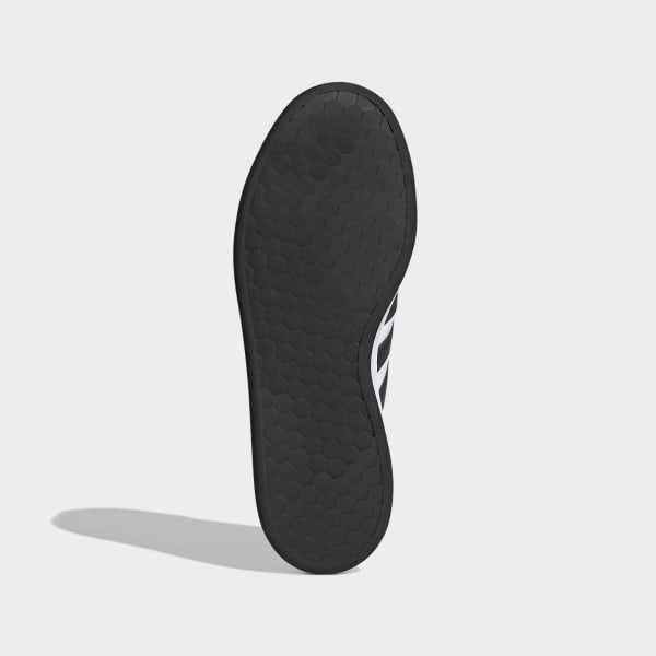 Weiss Grand Court Base Schuh