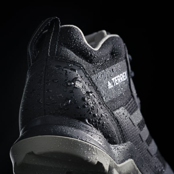Zapatillas Terrex Mid Hiking negras y grises para mujer | adidas