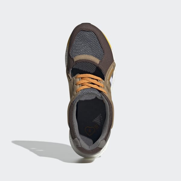 T nis EQT Racing HM