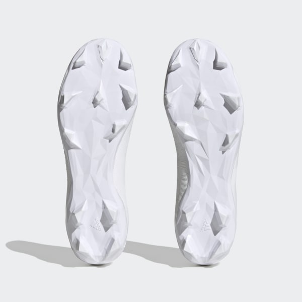 White Predator Accuracy.3 Laceless Firm Ground Boots