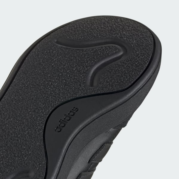 adidas Courtblock Sneakers - Black | Free Shipping with