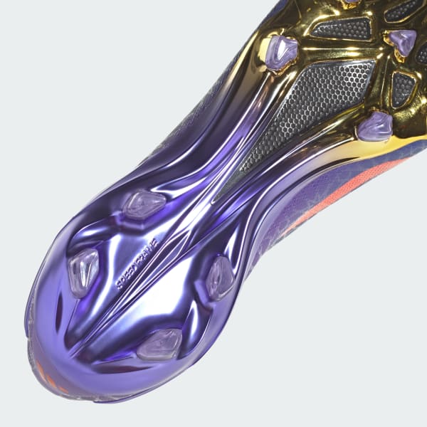 Purple hotsell adidas boots