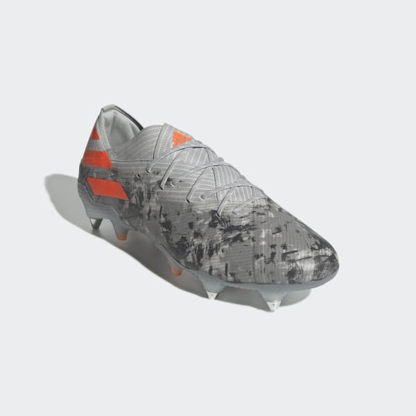 Chuteira Nemeziz 19.1 Campo Cinza adidas adidas Brasil