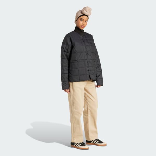 Svart Essentials Quilted foderjacka