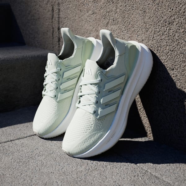 สีเขียว รองเท้า Ultraboost 5
