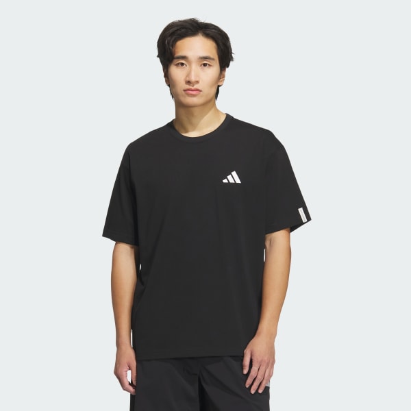 ブラック エッセンシャルズ プラス ルーズフィット スモールロゴ 半袖Tシャツ