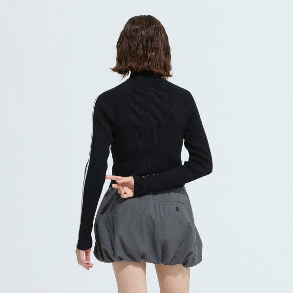 ブラック アディカラー スリーストライプス スリム ニット トラックトップ