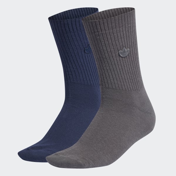 Adidas hot sale premium essentials