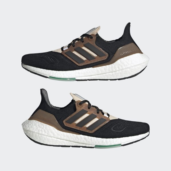 Czerń Ultraboost 22 Made with Nature Shoes