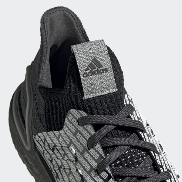 scarpe adidas ultra boost con glitter