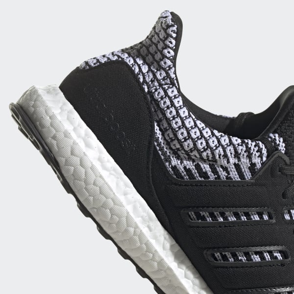  adidas Ultra Boost DNA 5.0 Men's Running Shoe Core Black/Core  Black/Core White FY9348 (8, Numeric_8)