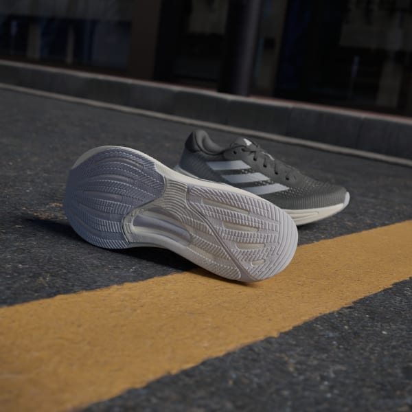 noir Chaussure de running Supernova Rise